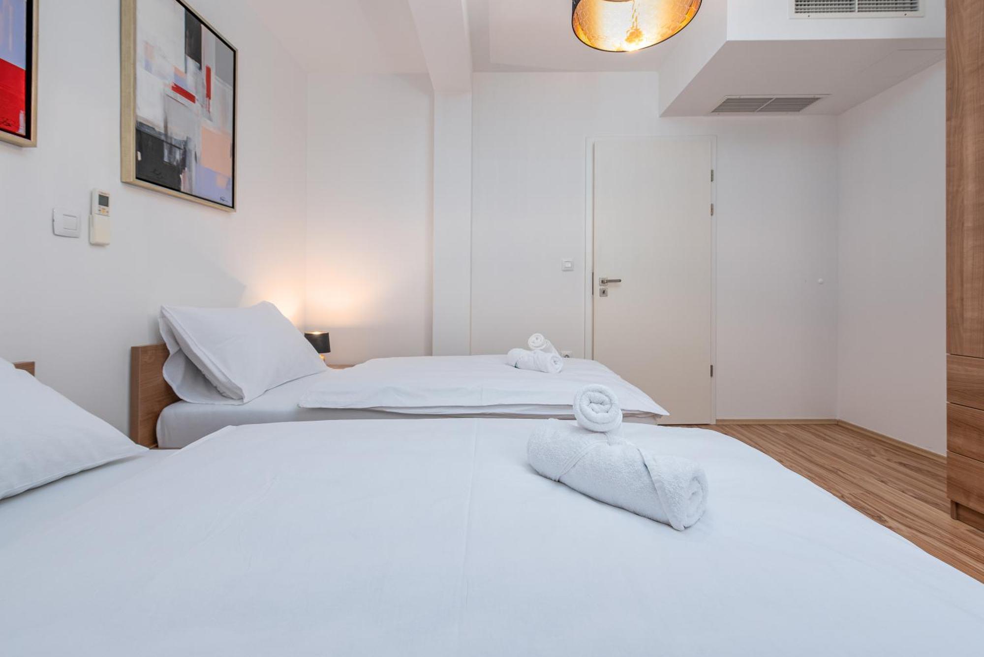Apartments L&D Biograd Na Moru Exterior photo