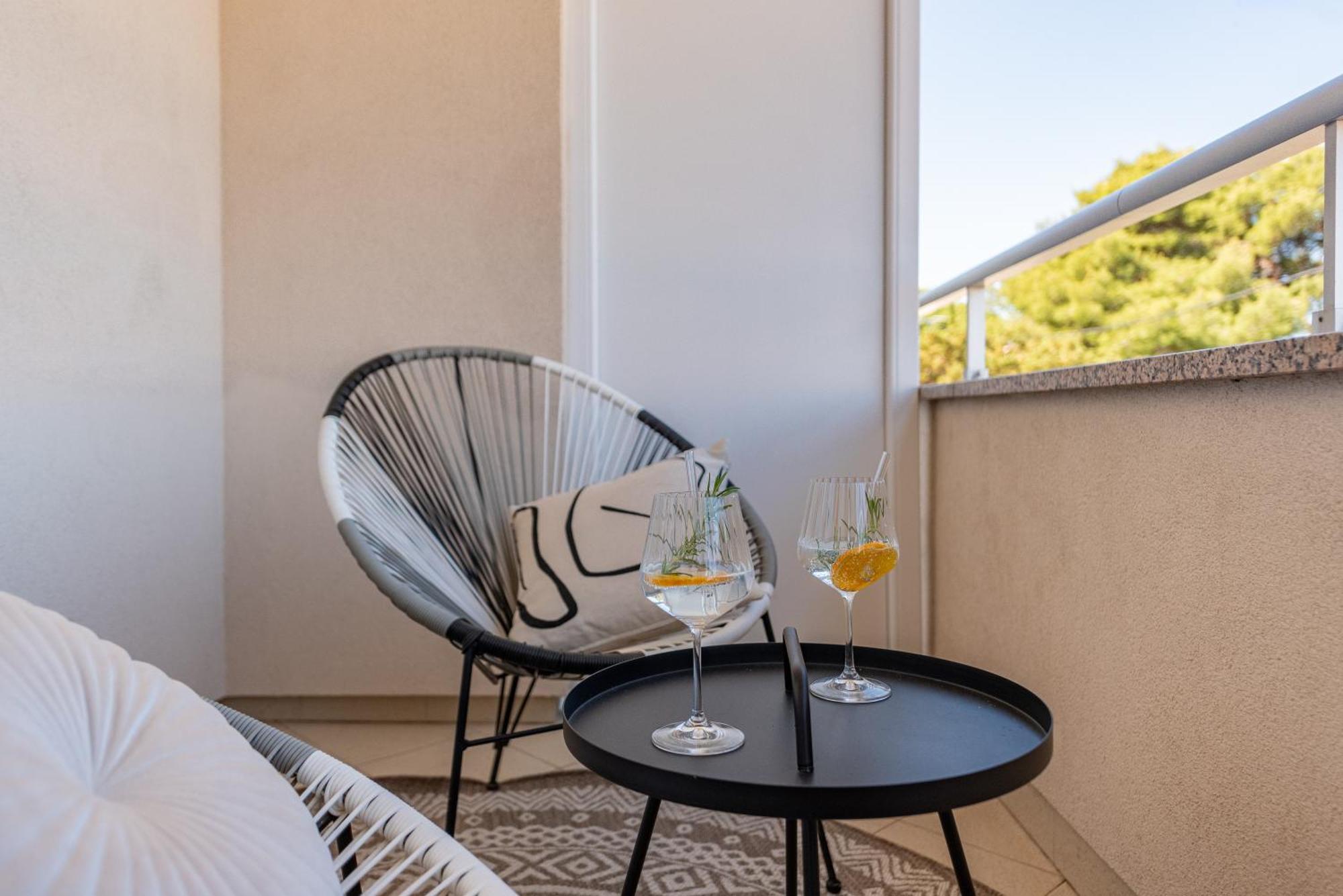 Apartments L&D Biograd Na Moru Exterior photo