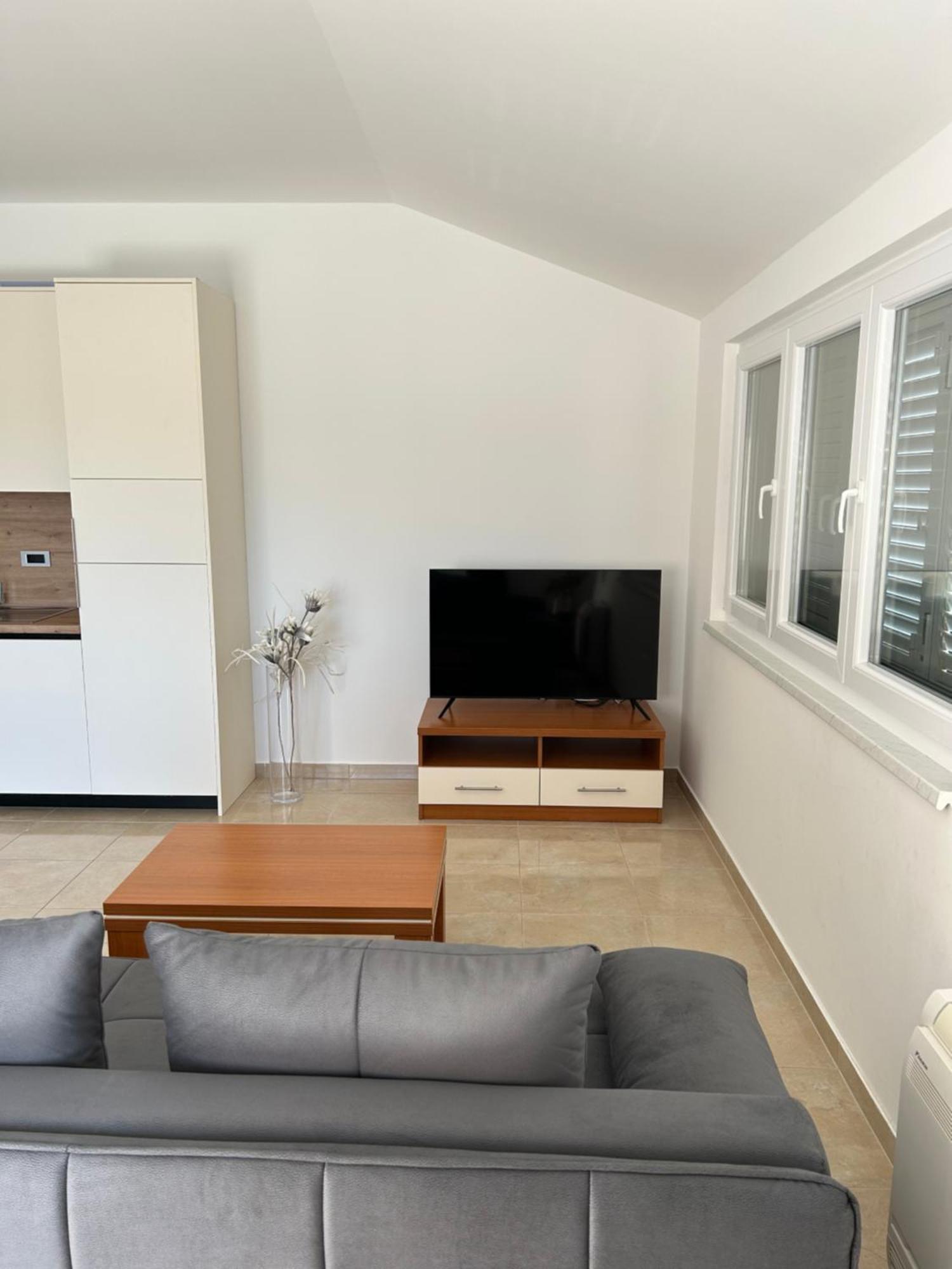 Apartments L&D Biograd Na Moru Exterior photo
